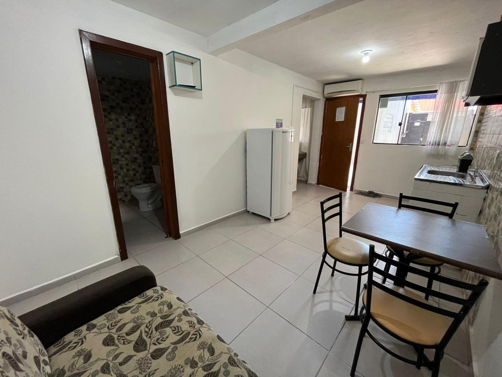 Kitnets No Campeche A 500 Metros Do Mar Apartment Florianopolis Exterior photo